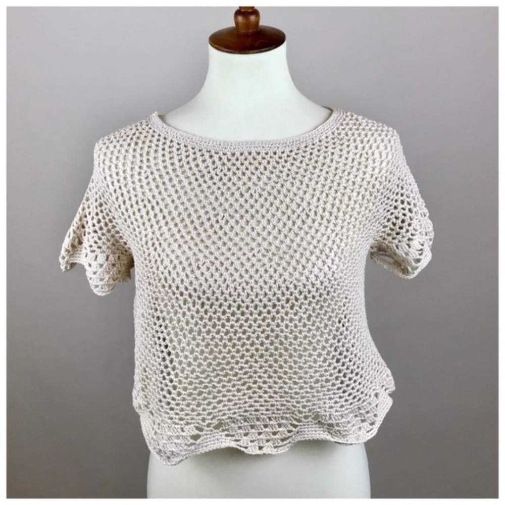 Beige Boho Crochet Crop Top